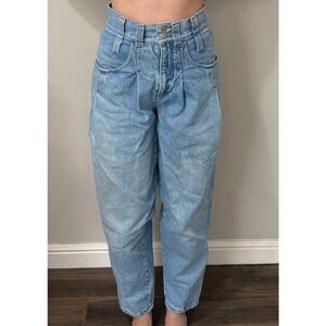 Joujou High Waisted Pleated Jeans Women 7/8 Light Wash Vintage Mom Tapered Leg